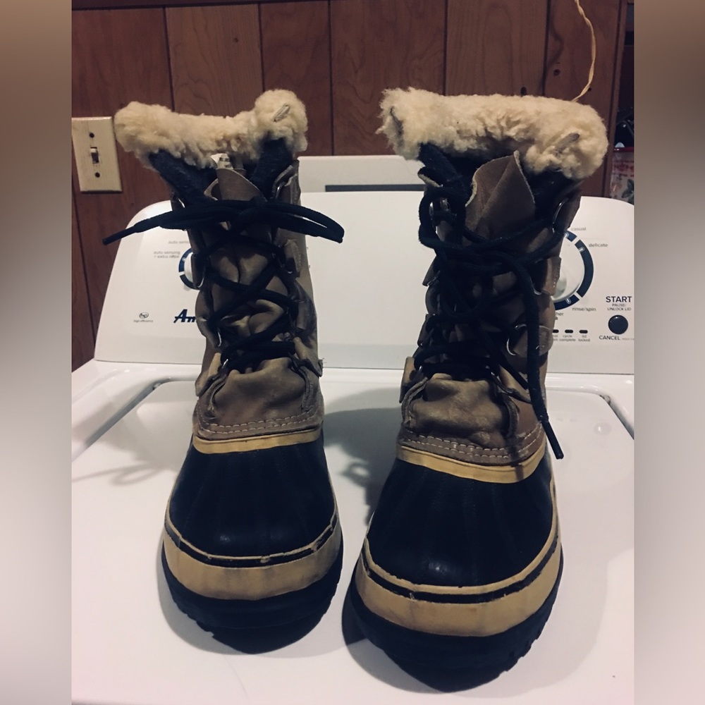 🥶Caribou Sorel boots Made in Canada Womans Size 9🧦🎿